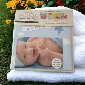 Hallmark Instant Scrapbook Sealed Mailable Baby Boy Brag Book‎ NWT Blue Pastel